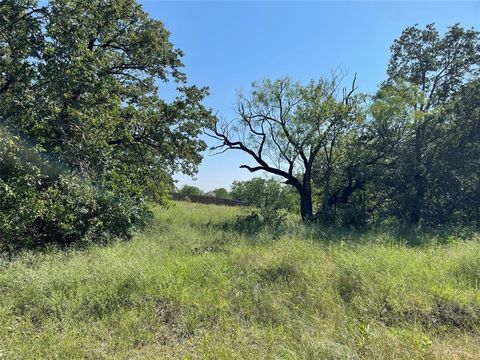 Unimproved Land in Runaway Bay TX Lot 7 Overland Trail.jpg