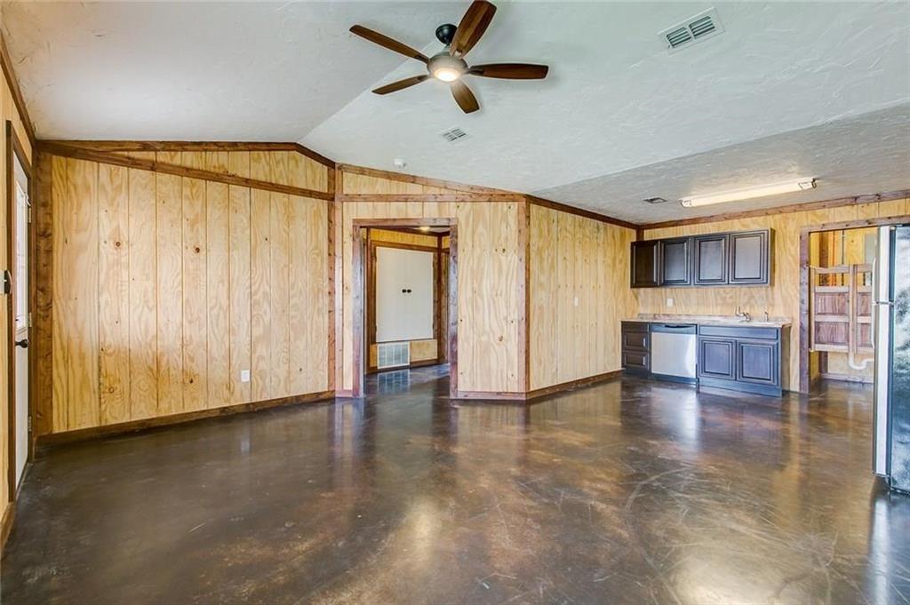 Wa Cole A-140 - Residential Income