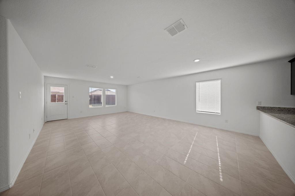 Bluebonnet Estates Ph 3 - Residential Lease