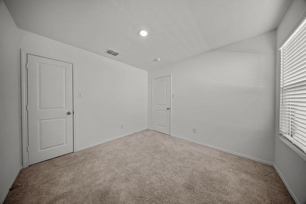 Bluebonnet Estates Ph 3 - Residential Lease