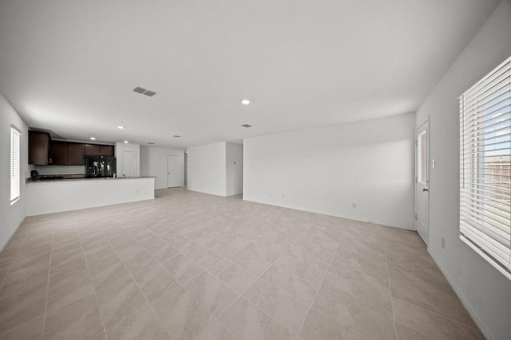 Bluebonnet Estates Ph 3 - Residential Lease