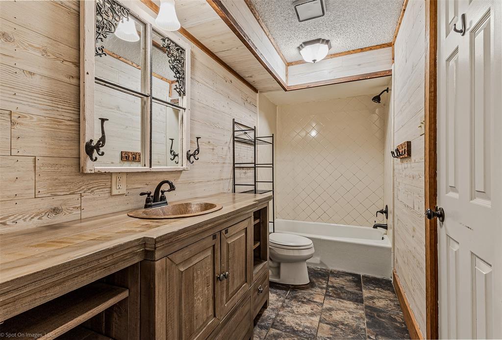 A CHERINO - Residential