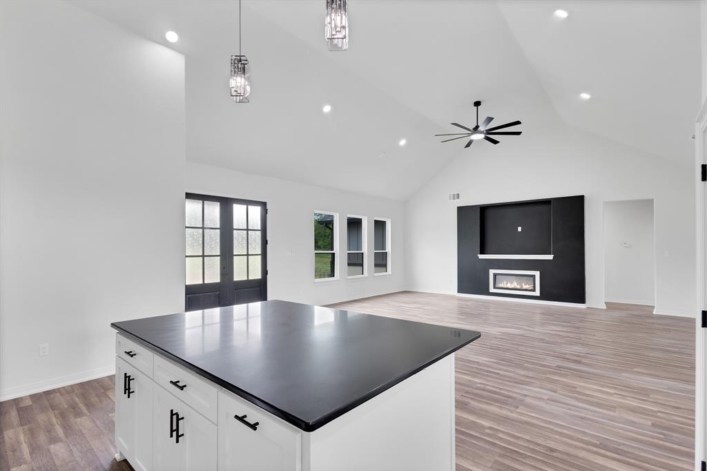 901 Old Maypearl Road