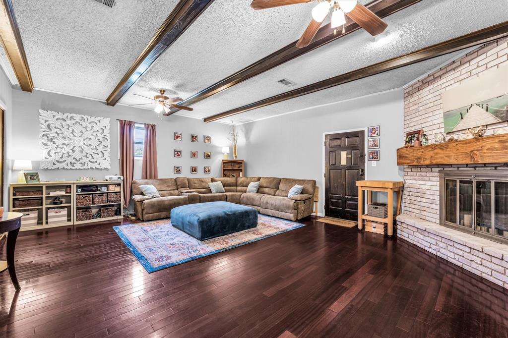 2340 Lake Ridge Circle