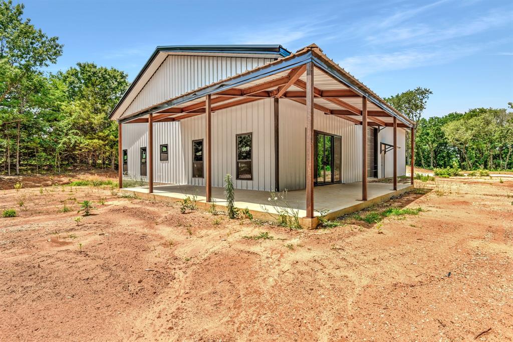 OAKS ON ANDERSON - Land