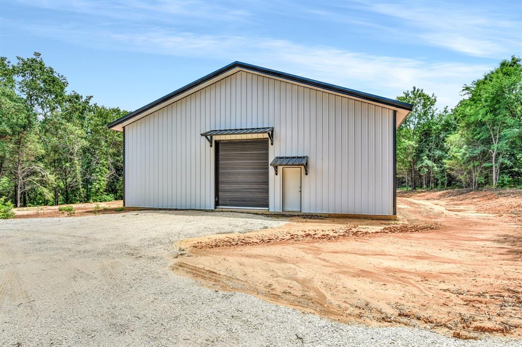 OAKS ON ANDERSON - Land