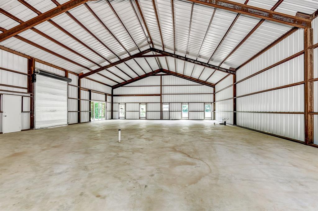 OAKS ON ANDERSON - Land