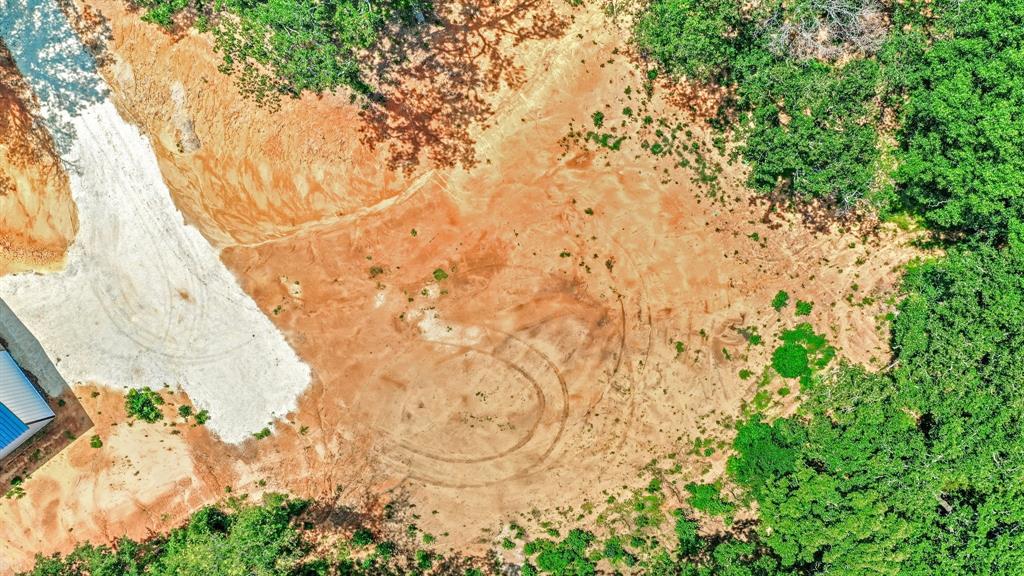 OAKS ON ANDERSON - Land