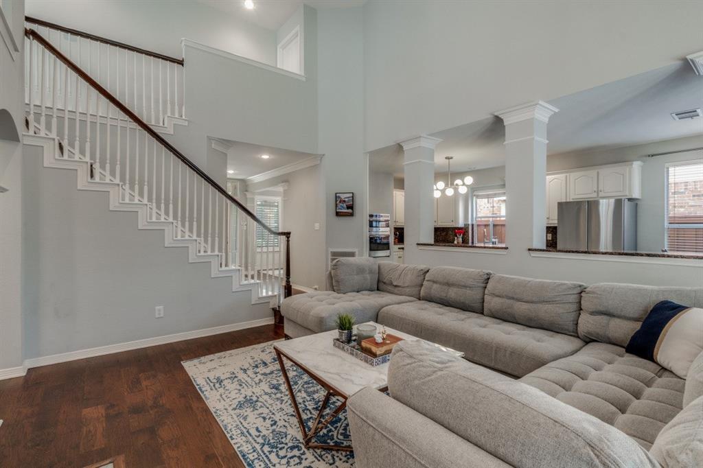 Enclave At White Rock - Residential