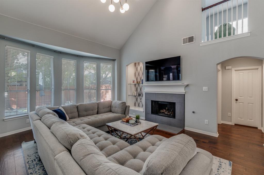 Enclave At White Rock - Residential