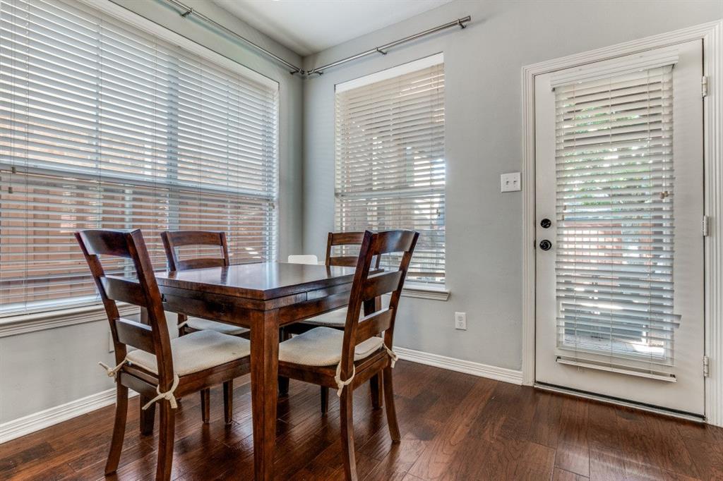 Enclave At White Rock - Residential