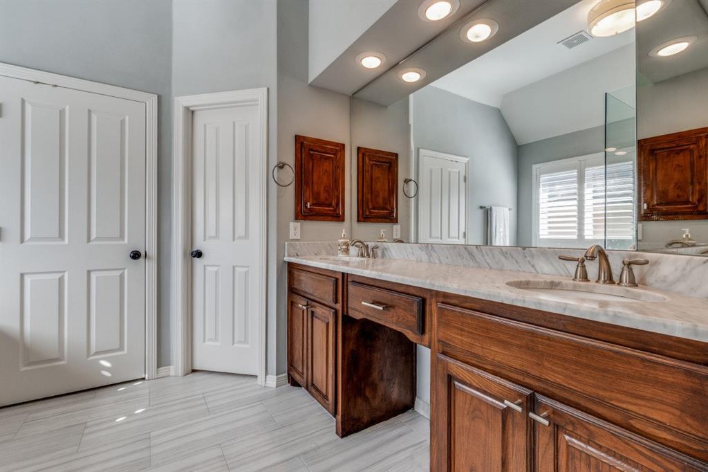 Enclave At White Rock - Residential