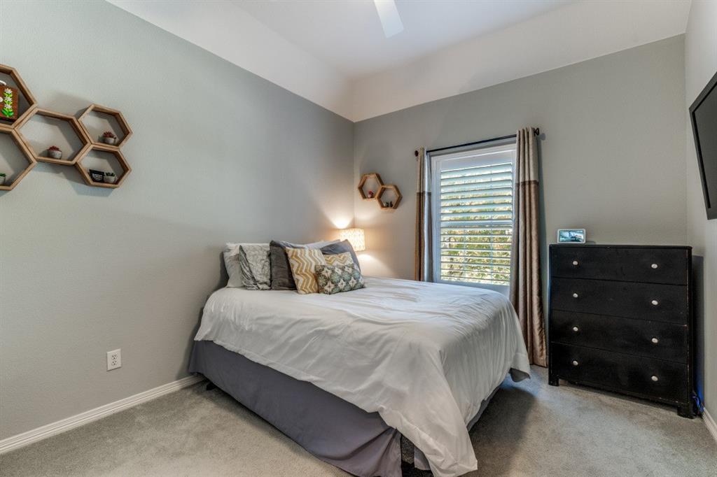 Enclave At White Rock - Residential