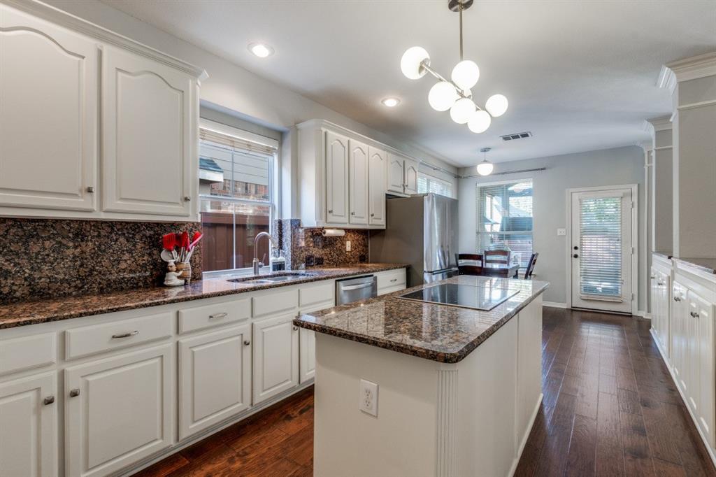 Enclave At White Rock - Residential