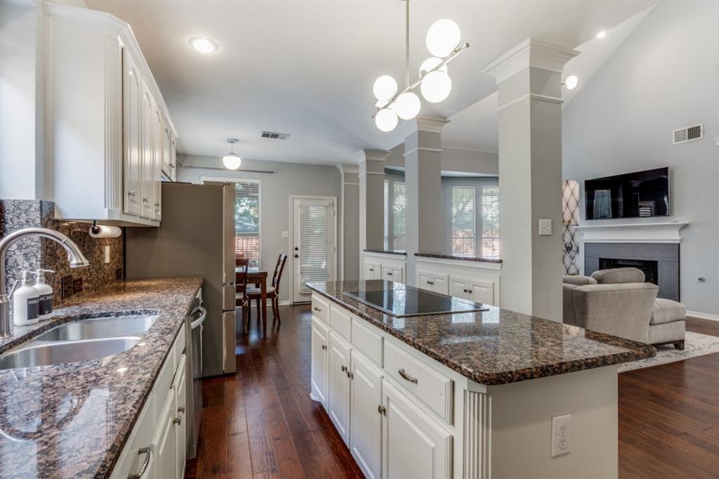 Enclave At White Rock - Residential