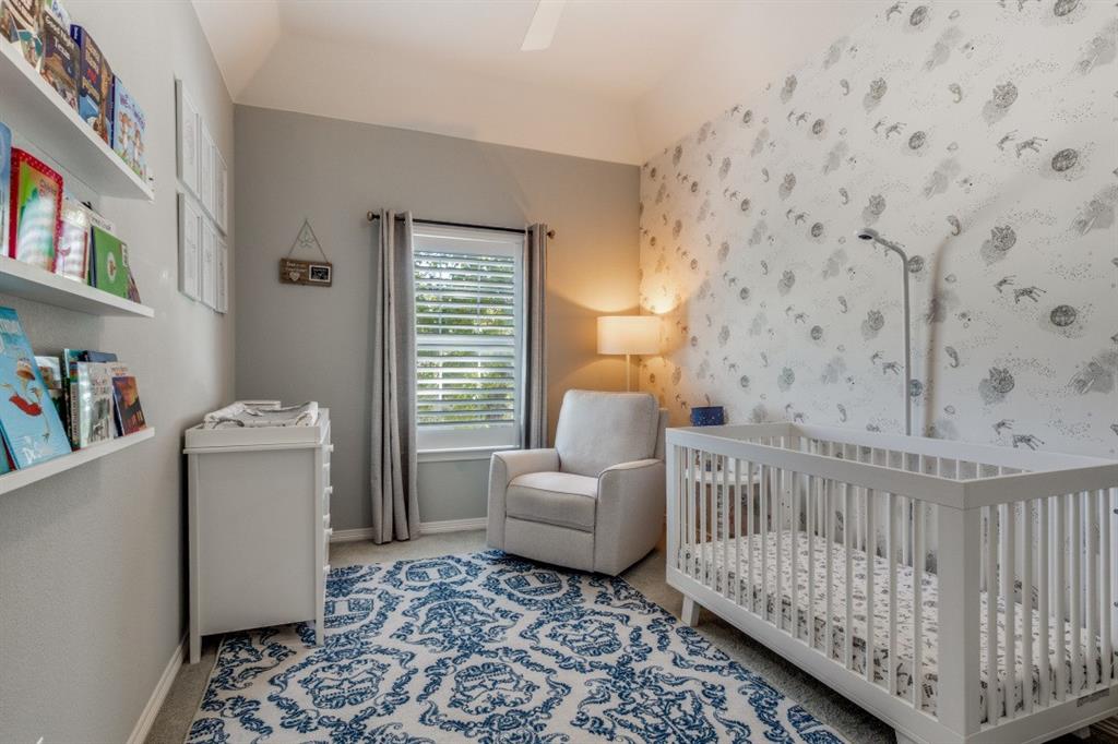 Enclave At White Rock - Residential