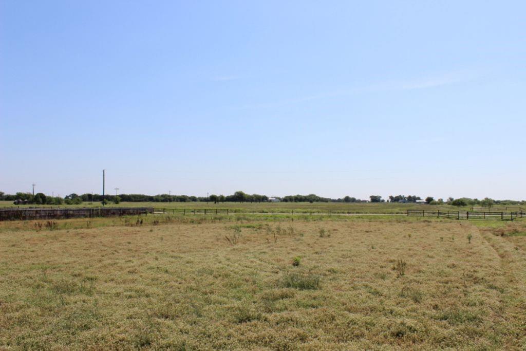 J Lessly Surv Abs #744 - Land