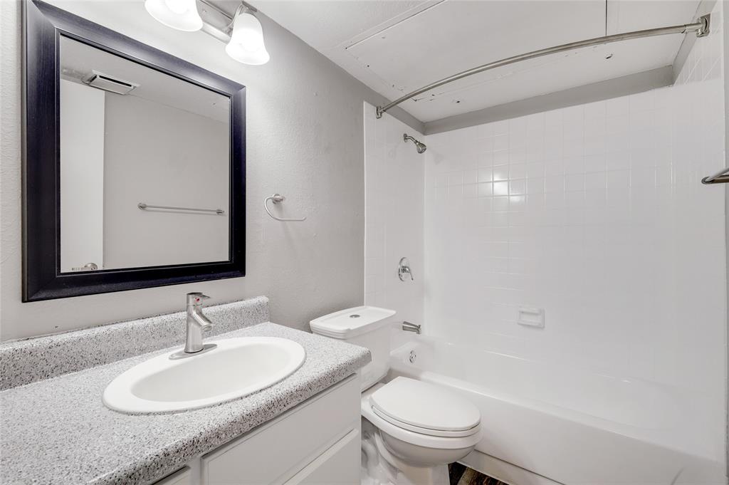 Parkside Condos - Residential