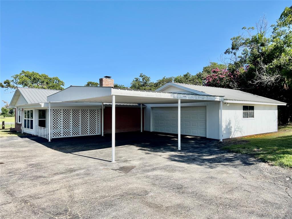 16094 County Road 351
