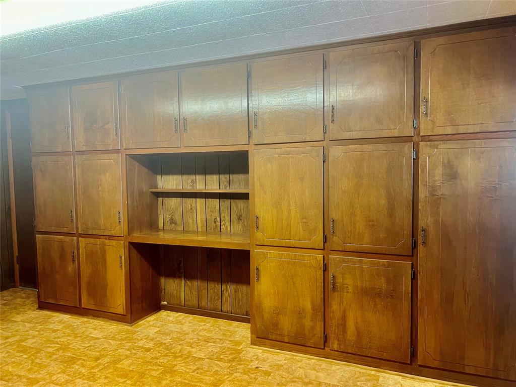 E Heisenhelter Surv Abs #557 - Residential