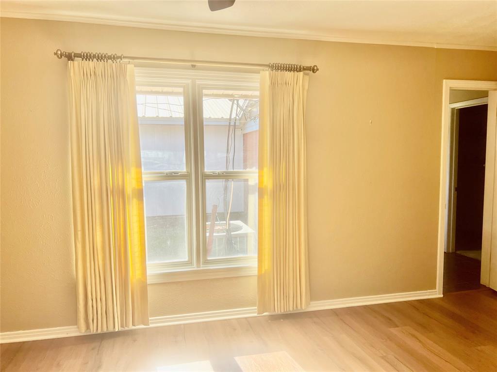 E Heisenhelter Surv Abs #557 - Residential