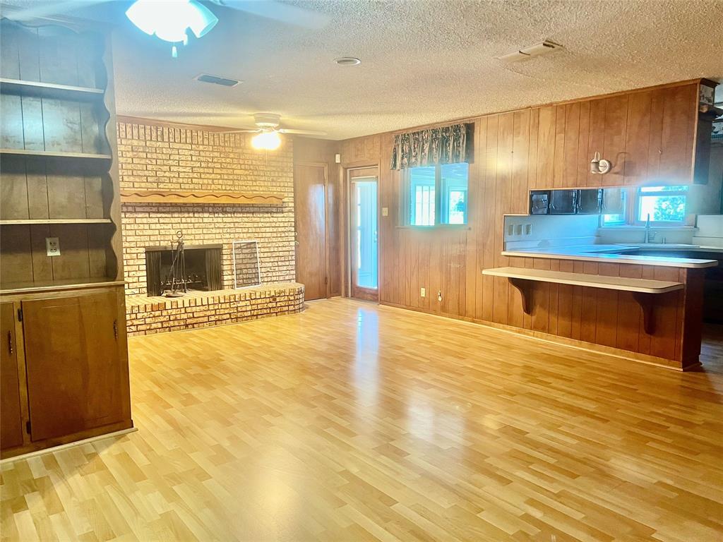 E Heisenhelter Surv Abs #557 - Residential