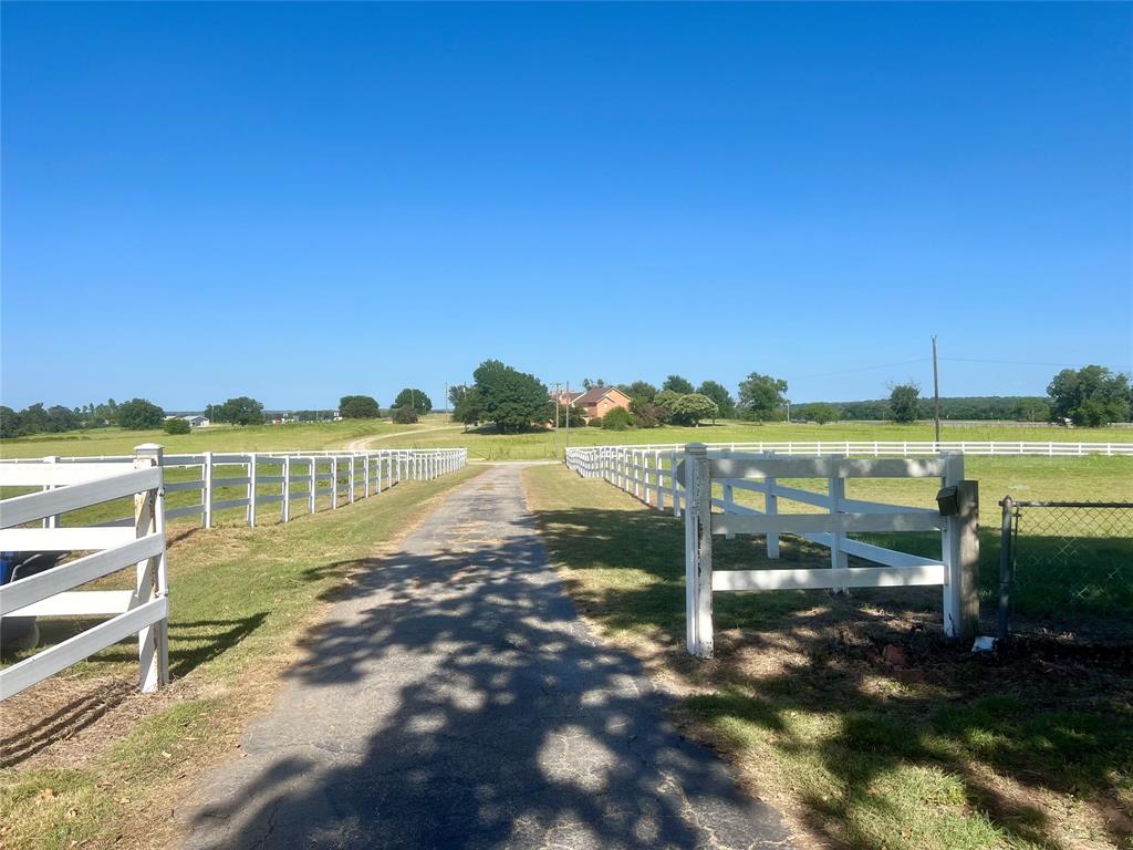 E Heisenhelter Surv Abs #557 - Residential