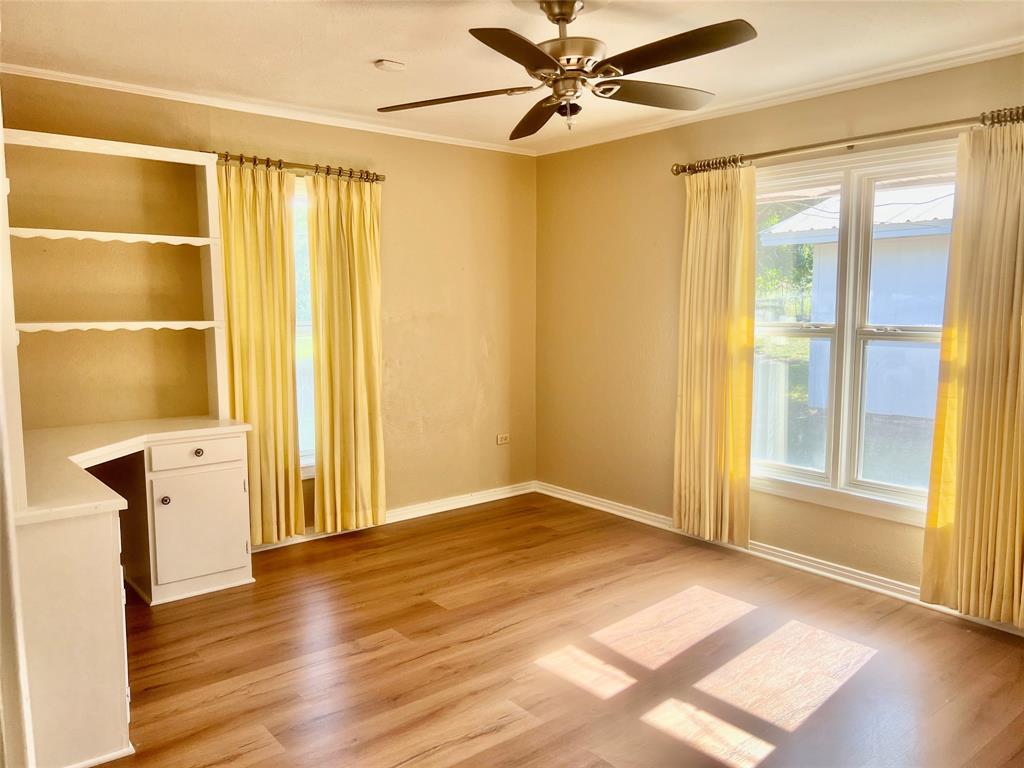 E Heisenhelter Surv Abs #557 - Residential