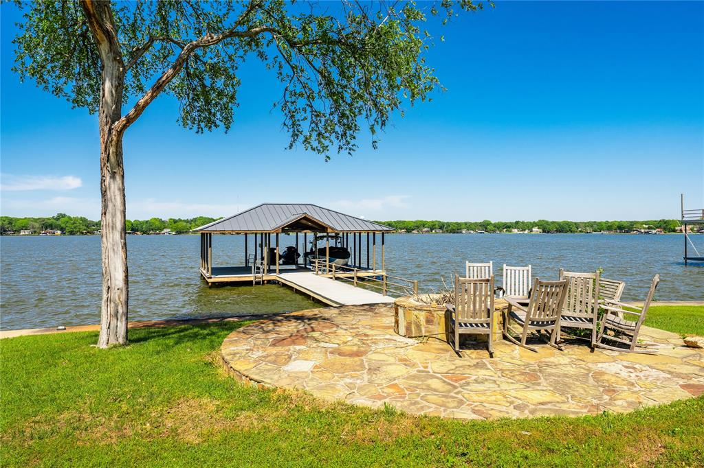 658 Enchanted Isles Drive