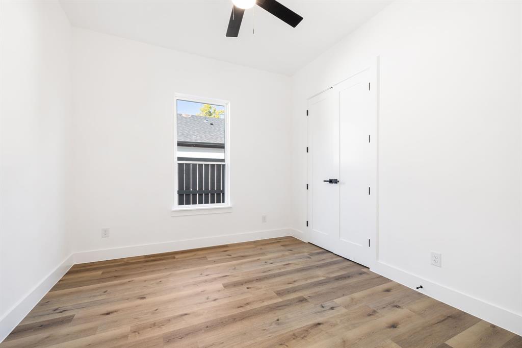 Joe A 02 Irvin - Residential