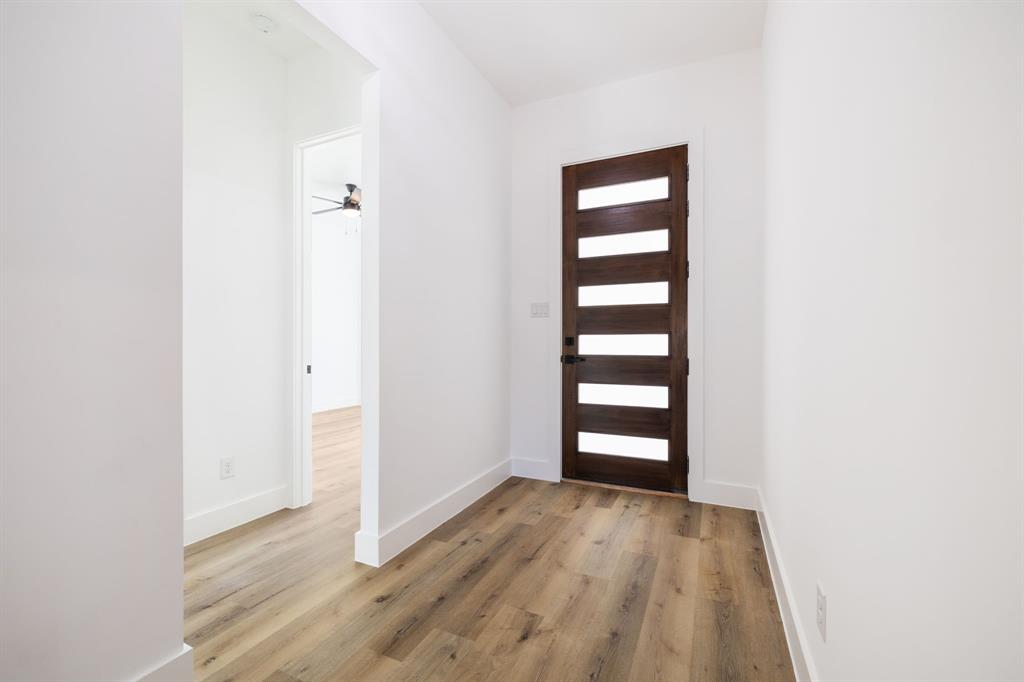 Joe A 02 Irvin - Residential