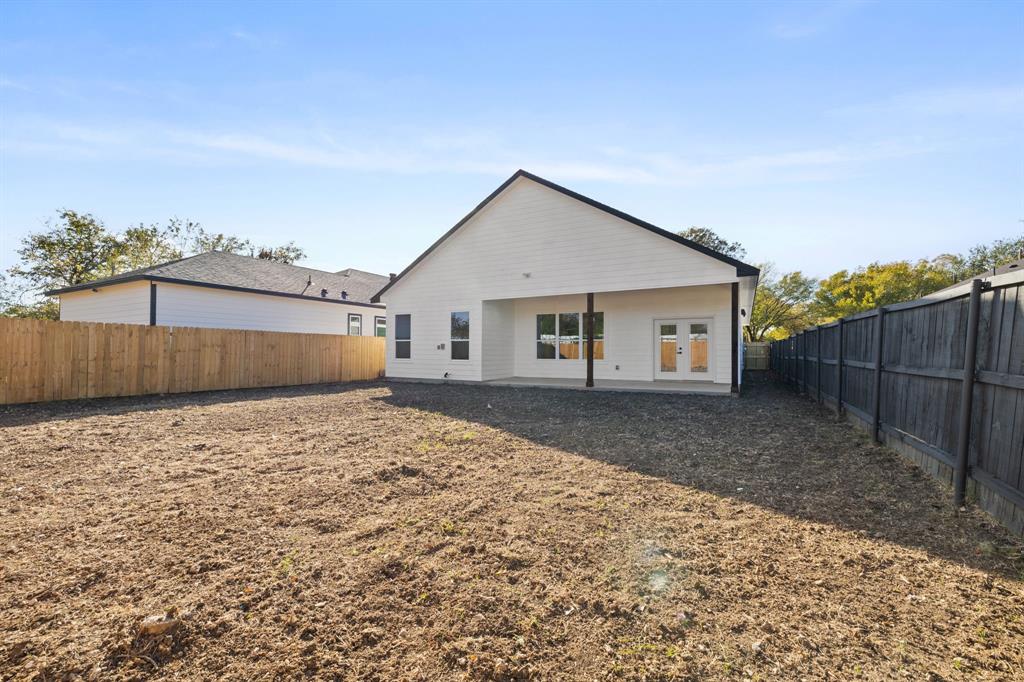 Joe A 02 Irvin - Residential