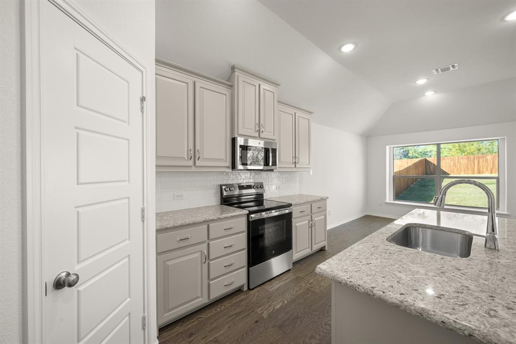 521 Waterford Park Boulevard