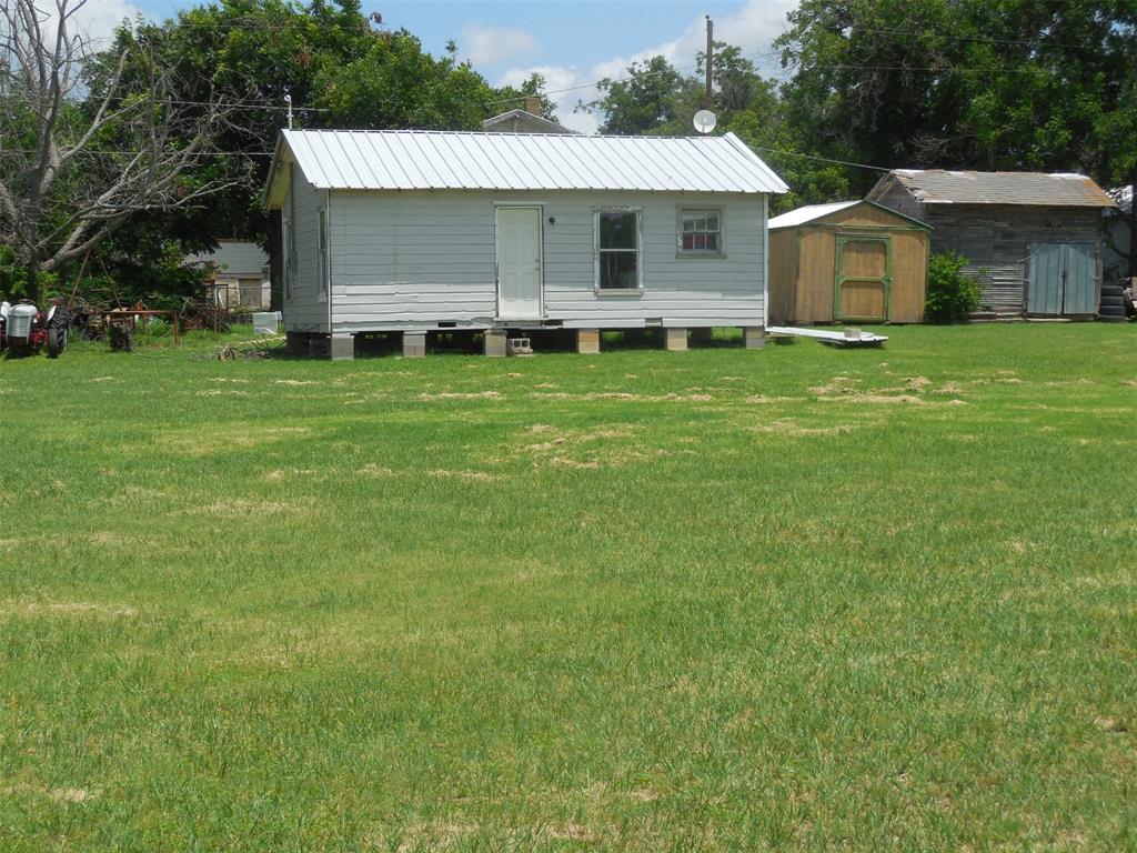 307 Travis Street