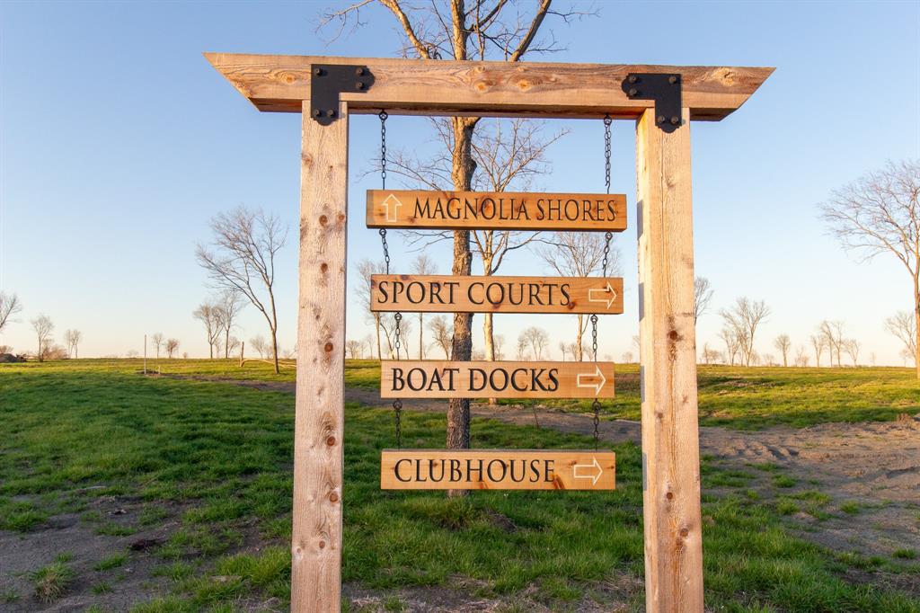 Waterfront Club - Land