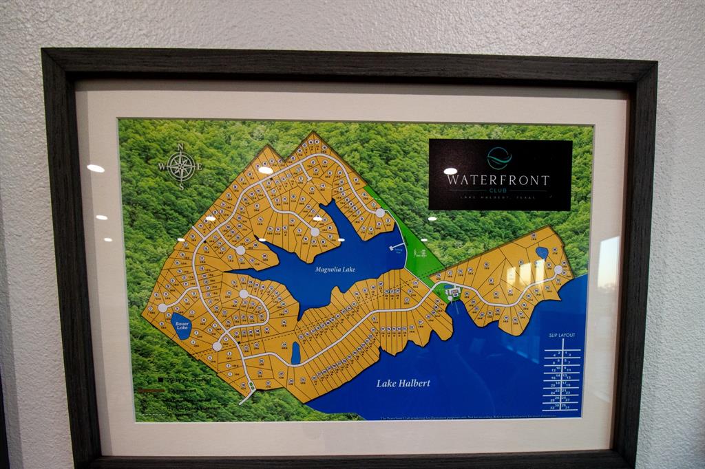 Waterfront Club - Land