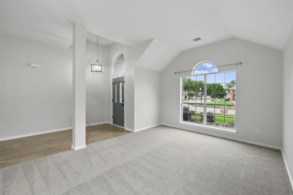 Flower Mound, Texas 75022, United States, 3 Bedrooms Bedrooms, ,2 BathroomsBathrooms,Residential,Pending,121546