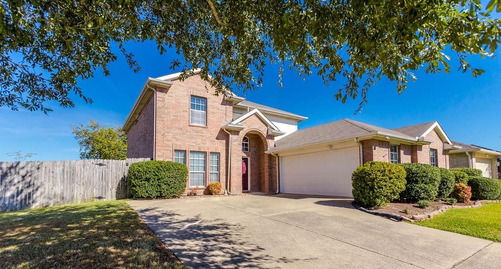 2220 Fieldcrest Drive