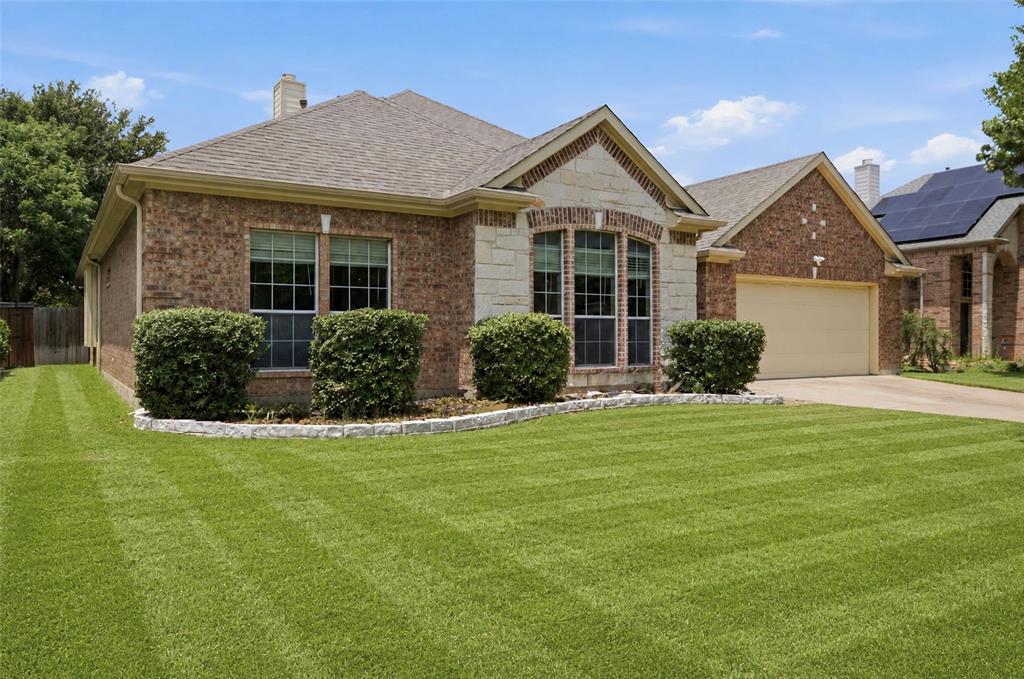 10 Saddlewood Court
