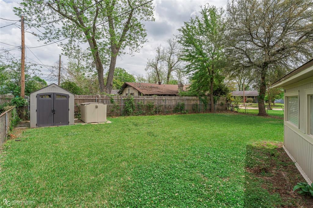 Shady Grove - Residential