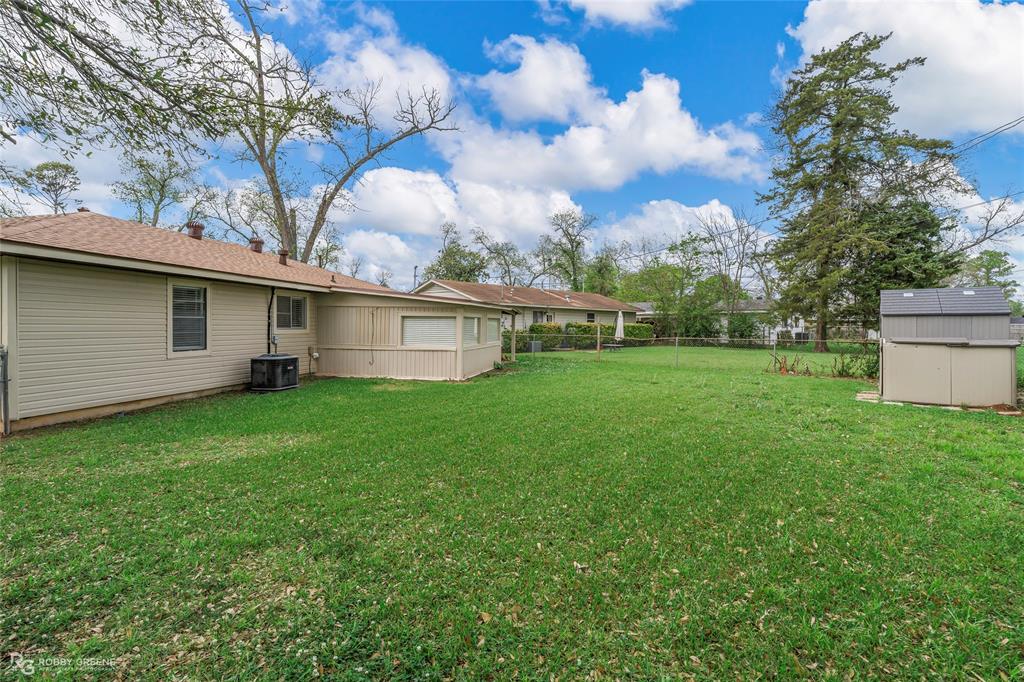 Shady Grove - Residential