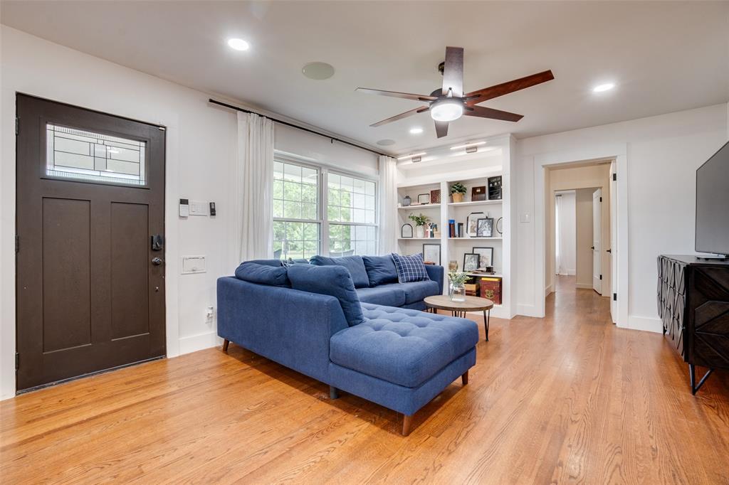 718 Owensons Drive