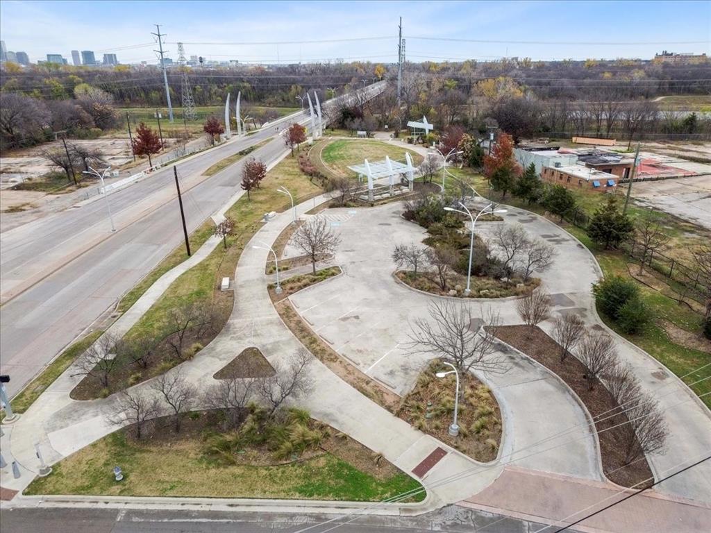 Skyline Heights - Commercial Sale