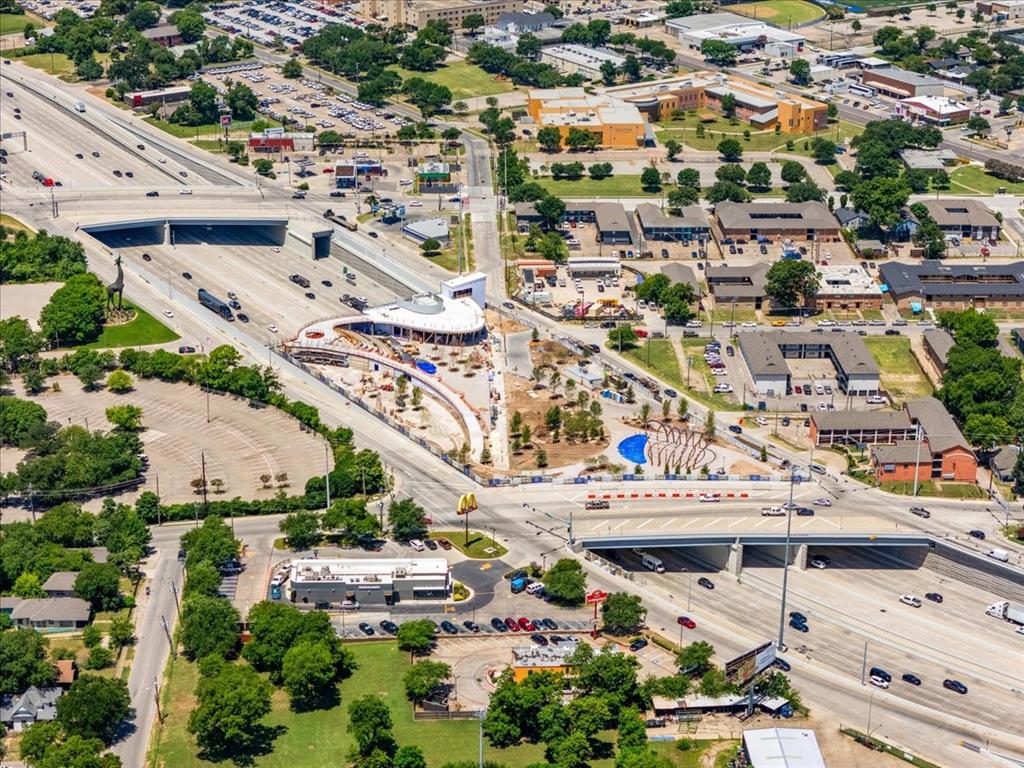 Skyline Heights - Commercial Sale