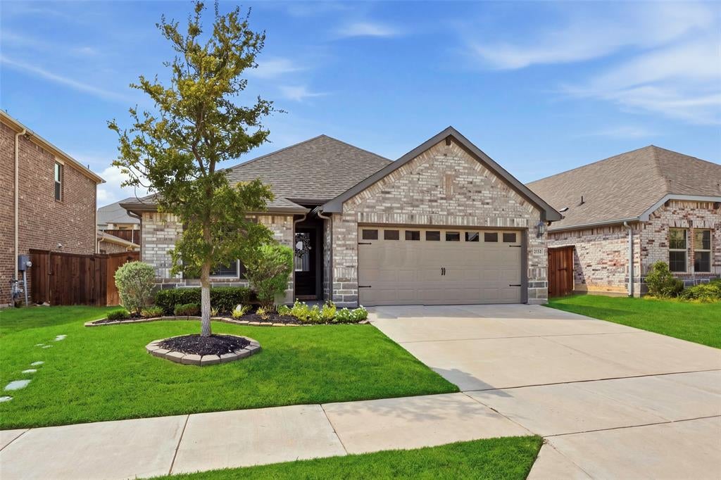 5556 Cypress Willow Bend
