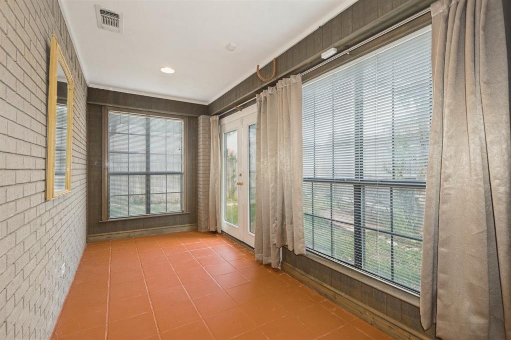 5821 Ridgerock Court