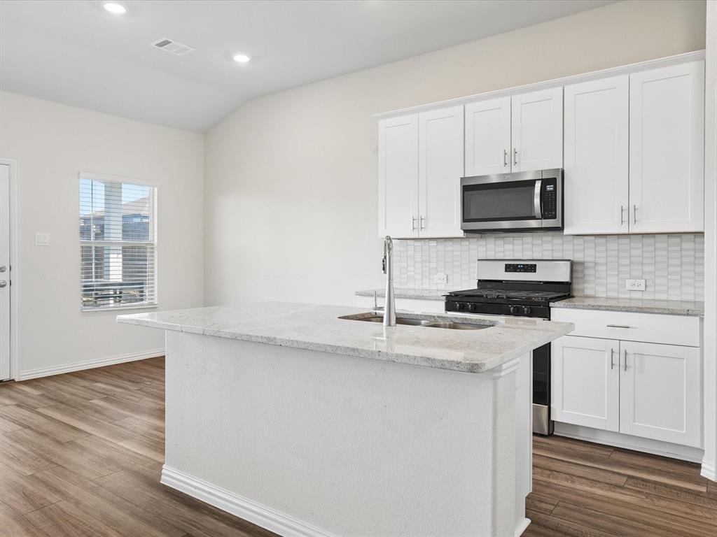 10529 Tuxinaw Trail