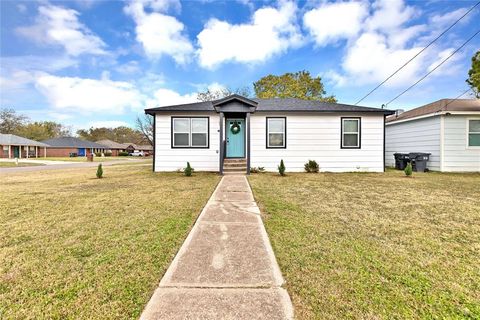 1600 Faulkner Lane Waco TX 76704