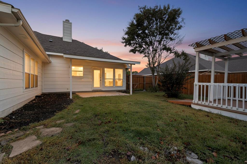 Highland Meadows #2 Crw - Residential Lease