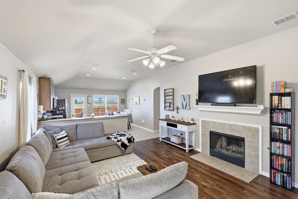 Sendera Ranch - Residential